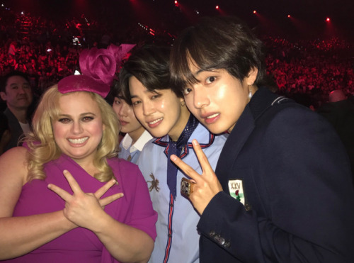 mimibtsghost: BTS WITH CELEBRITIES AT THE BBMAS: TAYLOR SWIFT, THE CHAINSMOKERS, JOHN LEGEND, DJ KHA