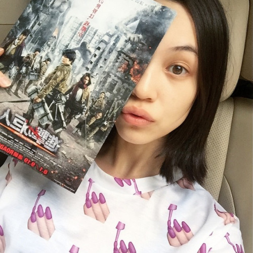 Mizuhara Kiko (Mikasa Ackerman) promotes porn pictures