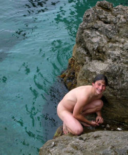 guyzbeach:  More on guyzbeach, a collection of natural men naked at the beach !