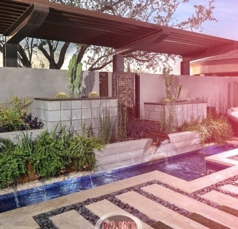 Brick Pavers - Rustic LandscapeIdeas For A Medium-sized Front Yard With Brick Landscaping That Is Drought-tolerant,