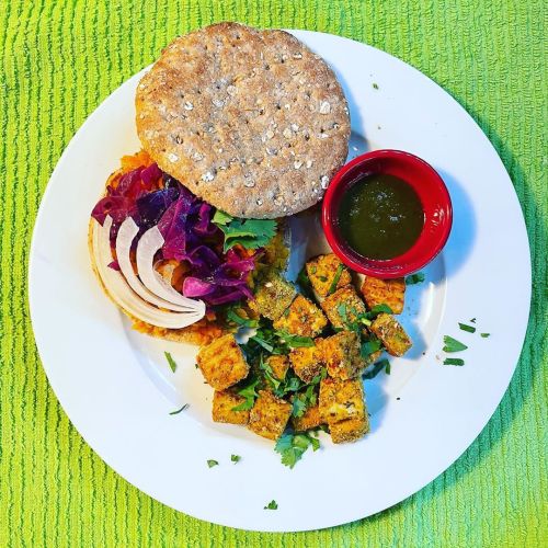 Vegan sweet potato “pulled pork” with NC BBQ sauce, red cabbage slaw, crispy tofu nuggets, and apple