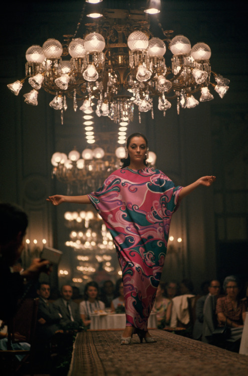 Runway model shows off gown made of Como silk in Belagio, Italy, July 1968.Photograph by Joe Schersc