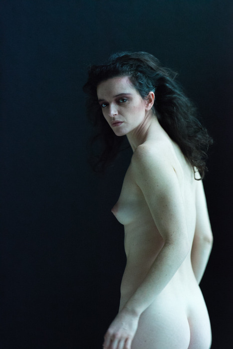 phylactere:  Selfportraits by Phylactere Model “Selphylactere” Natural light Ottawa 