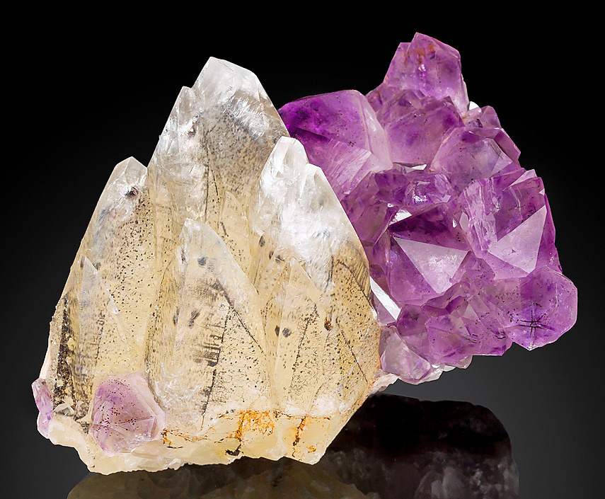 hematitehearts:  Calcite with Phantoms and Hematite Zoning Next to AmethystLocality: 