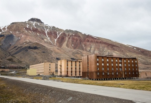 neueregel:Pyramiden, Svalbard archipelago