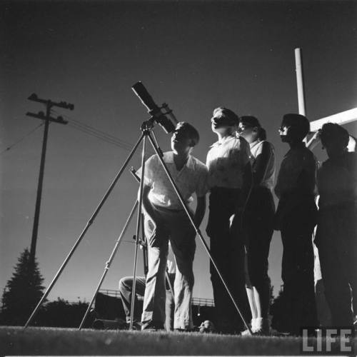 Junior astronomers club in Greeley, Colorado(Loomis Dean. 1955?)