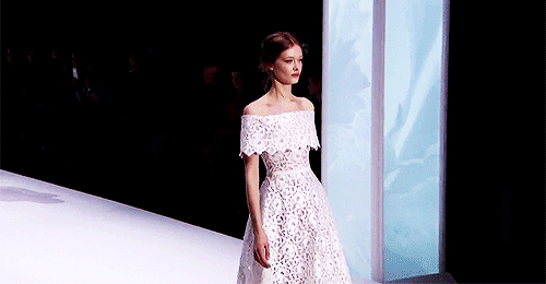 RALPH & RUSSO Couture Spring 2015 if you want to support this blog consider donating to: ko-fi.c