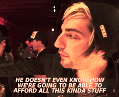 tony-can-pierce-my-veil:  jackbaraphernelia:  tattooed-at-heart:  that one dudue