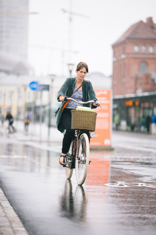 Cycling in the rain. If cycling was all about great weather conditions, I think Australia would have