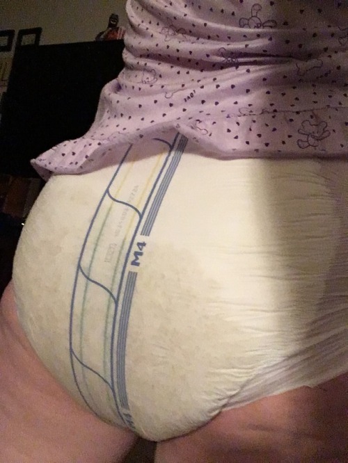 littlebebekitten: I always has accidents in the mornings‍♀️☠️ (Dnt change/remove my caption or y