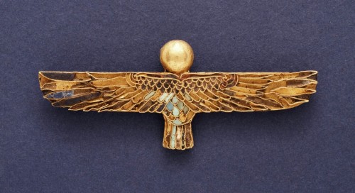 theancientwayoflife:~Amulet of a Ba. Place: Egypt Period: Ptolemaic Period Date: 332-30 B.C.Amul