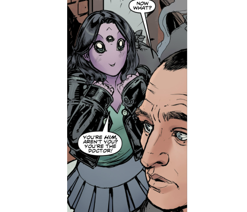 nolanthebiggestnerd:  morseapple:  charlesoberonn:  charlesoberonn:  What is Muffet from Undertale doing in a Doctor Who comic?     This is getting ridiculous  @bestest-birb  this cant be real   @slbtumblng hey bro~ lol ;p