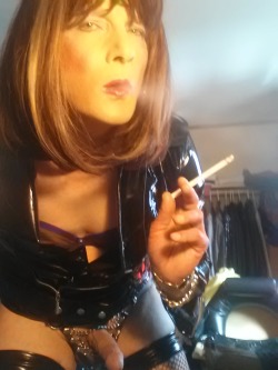 smoking-cd-tv-ts-sissy-faggot.tumblr.com