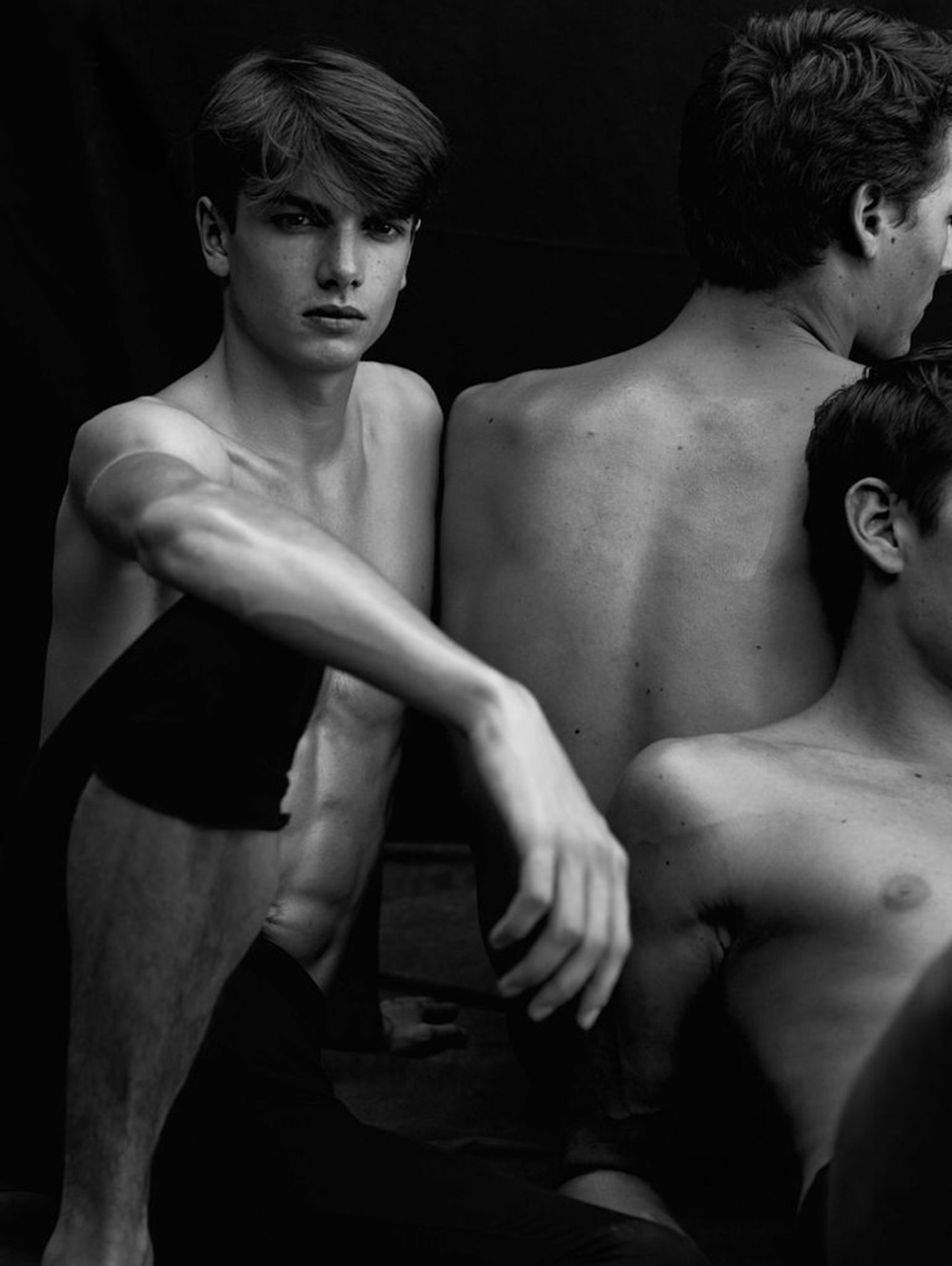 vmagazine:  MATTHEW BROOKES: LES DANSEURS They are “les danseurs,” the professional