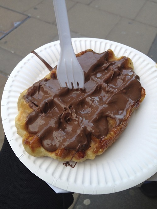 foodluxury:  Love Food? This blog is for you. 