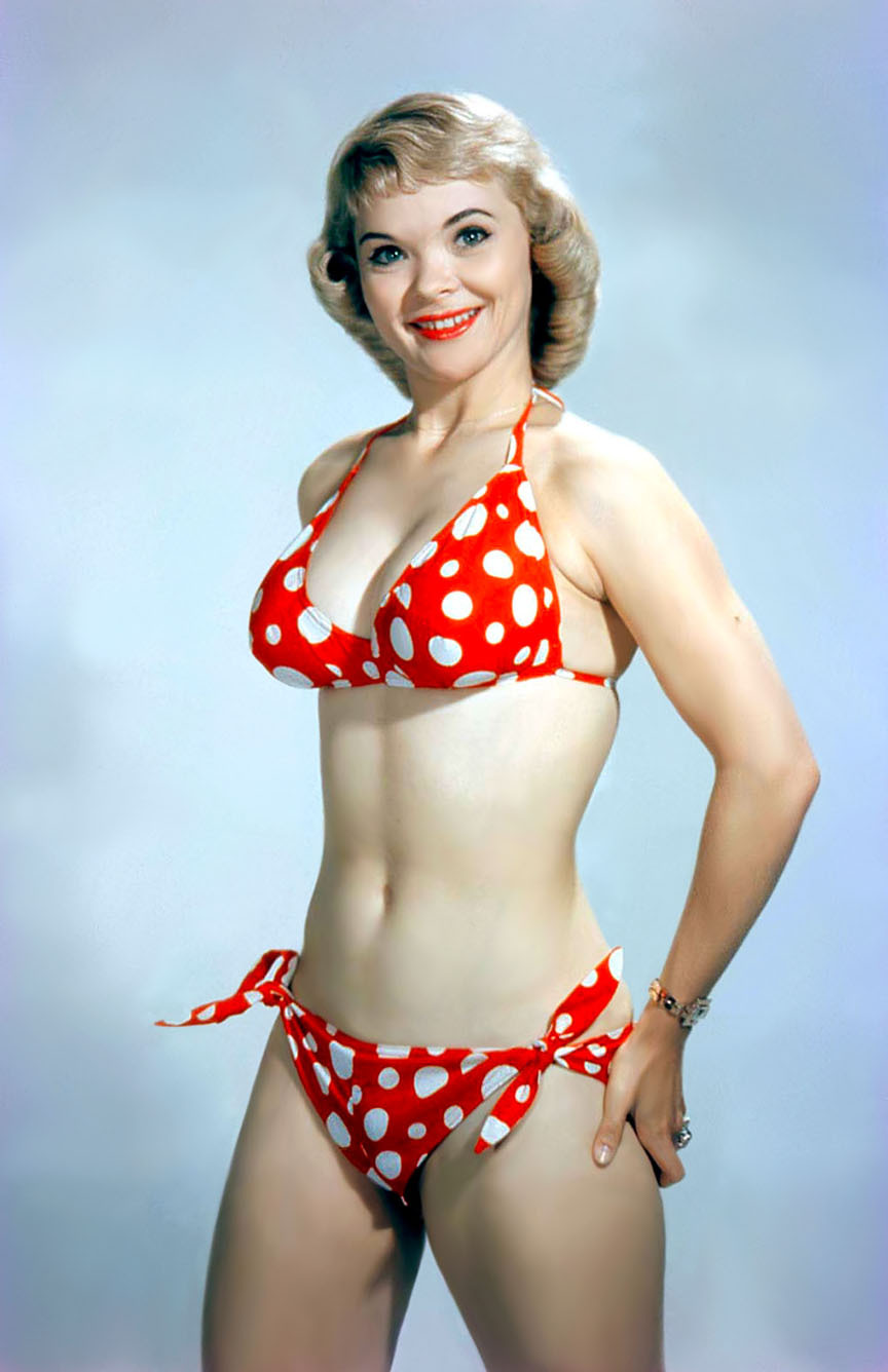 burleskateer: Candy Barr           aka. “The Sugar and Spice Girl”.. (aka.