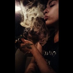 weedporndaily:  Forgot to post my #StonerSunday pic!by marijuana_moonlady http://ift.tt/1uovvTH