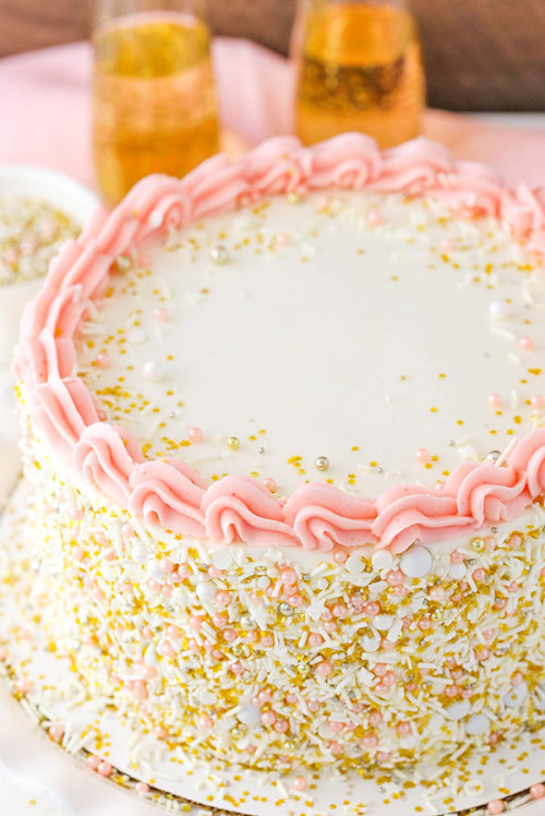 sweetoothgirl:STRAWBERRY CHAMPAGNE LAYER CAKE