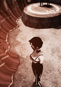 make-the-red-queen:“No matter what I do, I don’t mind when I dream.” Kat’s Song