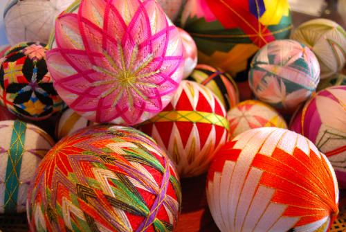 culturenlifestyle:92-Year-Old Grandmother Makes Stunningly Intricate Temari Balls A ninety-two-yea