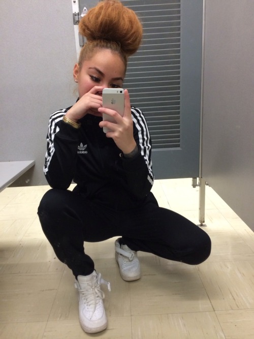 http://szivjel.tumblr.com/post/116919731765