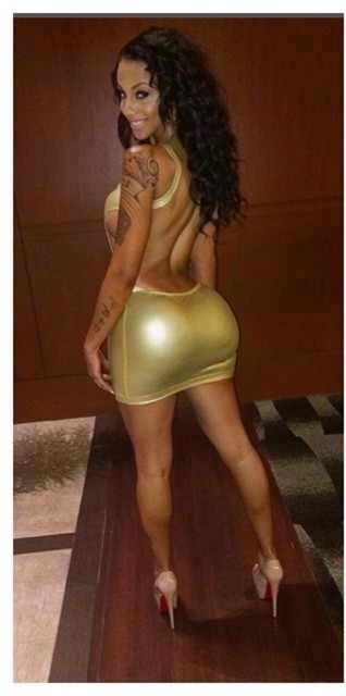 #Crystal Renay Sexy Azz Legs!