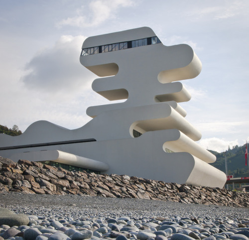 Architect: Jürgen Mayer-Hermann - Border Checkpoint, Sarpi, Georgia. Photographer: Jesko Malkolm Jo