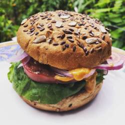 healthyassfood:  Veggie burger!   #food #vegan #veganfoodshare #whatveganseat #starchsolution #forksoverknives #mcdougall #clean #cleaneating #plantbased #plantbaseddiet #veganfood #veganfoodporn #veggieburger #gardenburger #engine2 #engine2diet