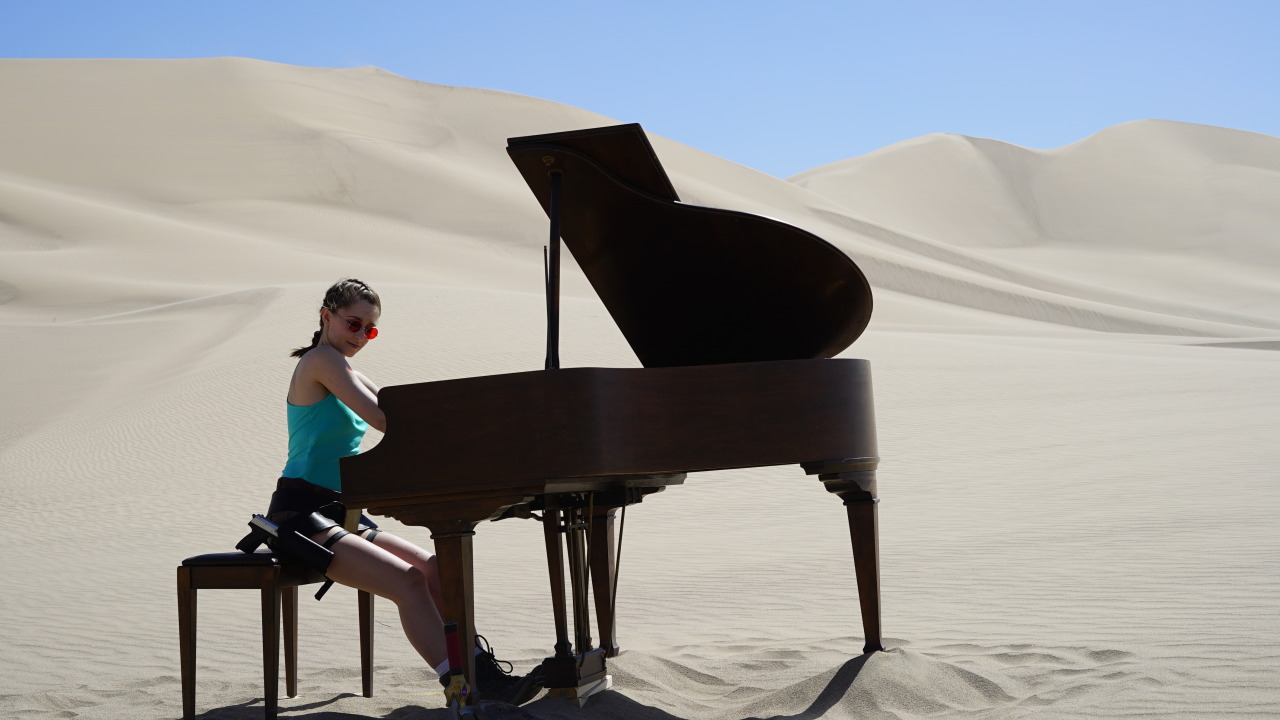 Behind the Scenes of the Tomb Raider 20 Year Celebration Medley by Player PianoIn case you missed it at New York Comic Con, Player Piano - comprised of Composer & Pianist Sonya Belousova and Director Tom Grey – debuted an all new music video and...