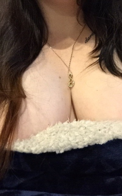 candycanekissesaresweet:  Sometimes I just like to show off my boobs cause of how
