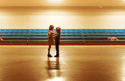 onehandfeel:  all I know is pouring rain and everything has changed…. 