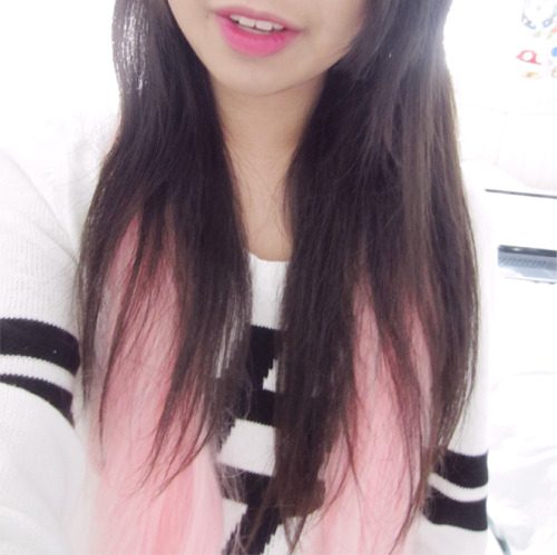 molangg:  ig: @molangg_ 