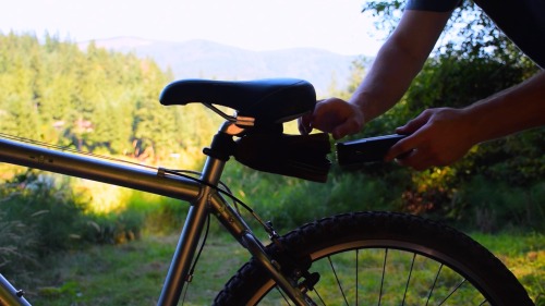 zeushandytool: The perfect toolbox-in-one, the Zeus Handy Tool is ideal for Camping, Hiking, Cycling