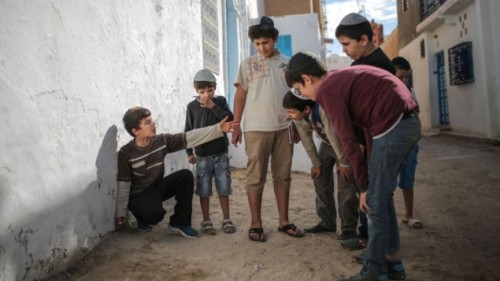 Jewish community of Djerba, Tunisia. Photos by Mosa'ab Elshamy.When school lets out, the street