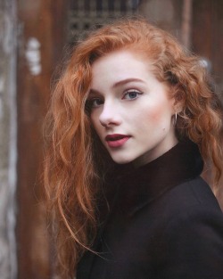 beautes-fatales: Julia Adamenko