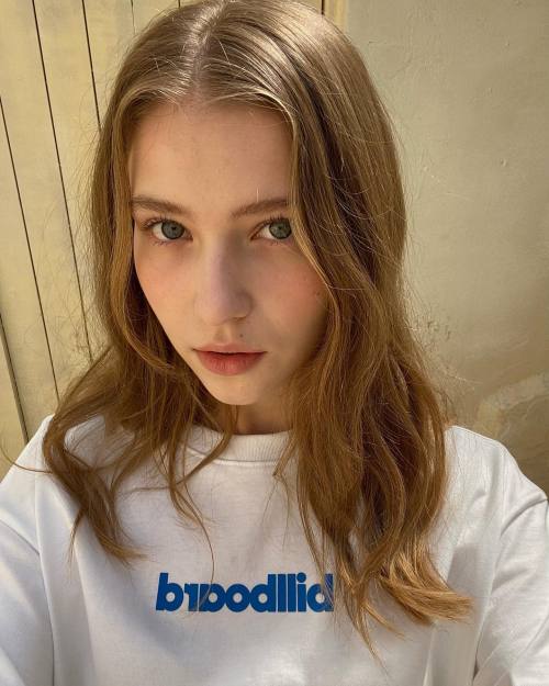 Selfie by Ksenya PylaevaIG: Ksenya_PylaevaRepresented by Direct Model Management