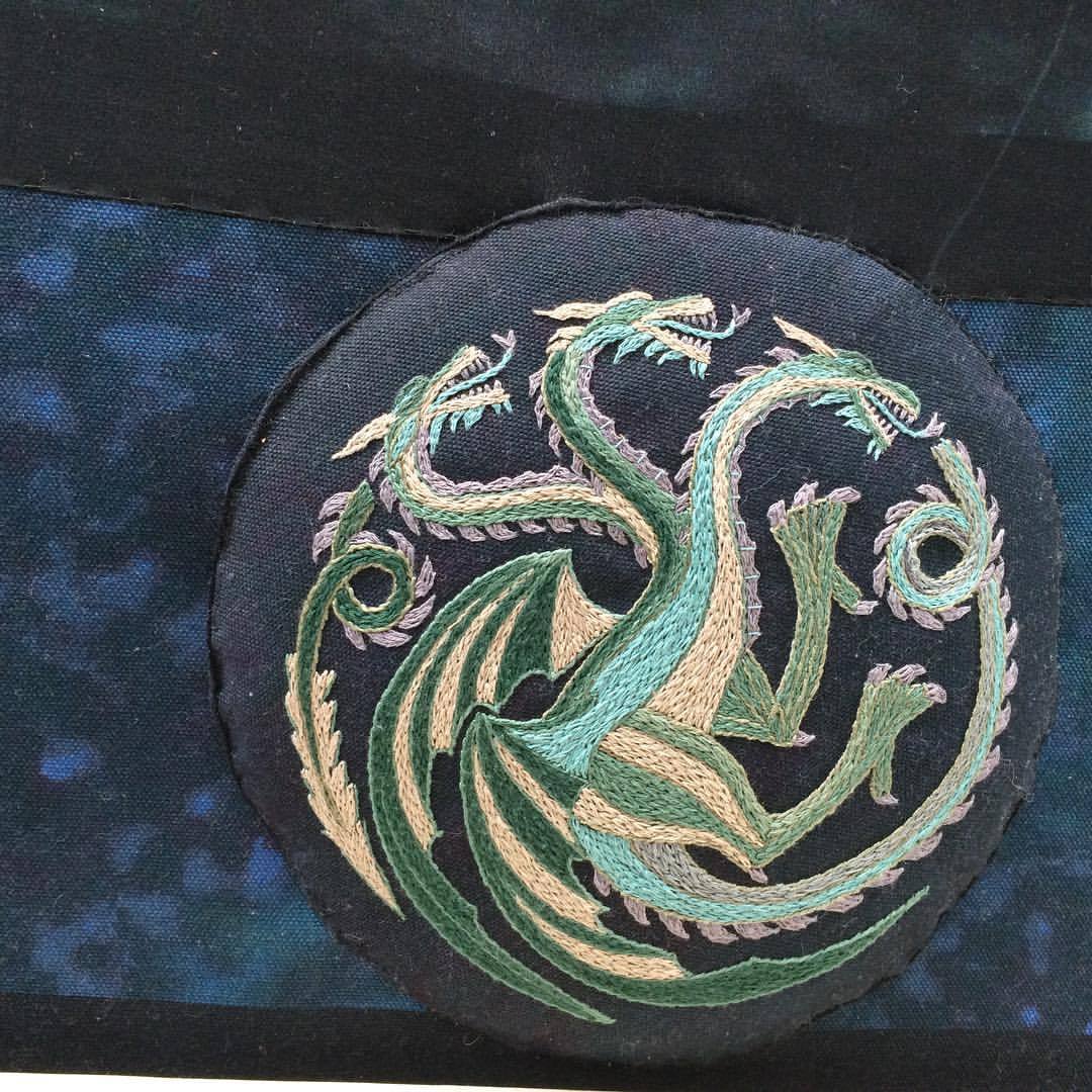 arnolds-attic:  Embroidered detail.  #michelecarragher #gameofthrones #thehardhomeembroidery