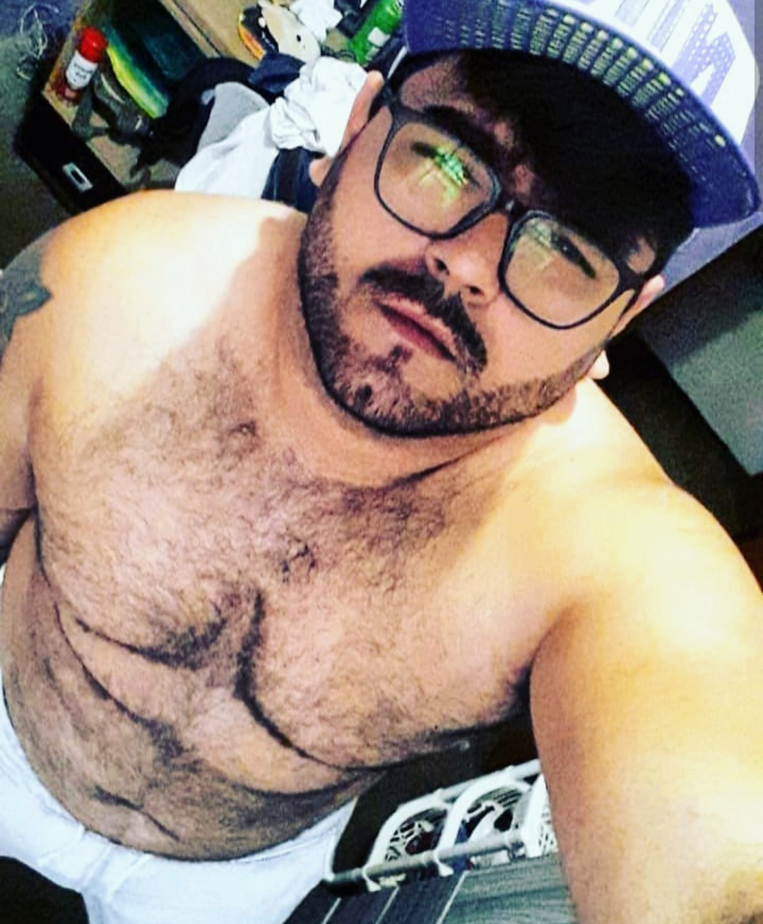 bear-hairy:  Déjanos tu comentario 🐻 . Rebloguea y comparte el contenido si te