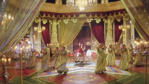 akaashvaani:Kaahe Chhed Mohe and Mohe Rang  Do Laal.