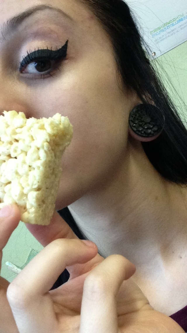 bonnieconnell:  I love Rice Krispie treats
