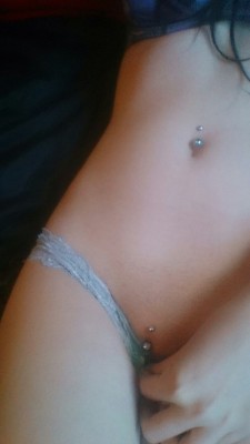 your-girlfriend-fucks-with-me:  Amazing submission