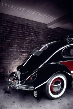 utwo:  Vintage Beetle© lukazink photo