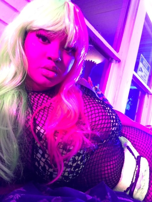 superfuchsia:nyello