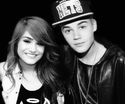 justchachis:  Justin Bieber &amp; Chachi Gonzales   All I gotta say is&hellip;they