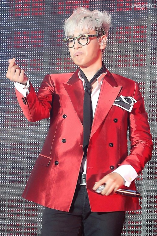 yoritop: HQ TOP MADE in tour cr:logo