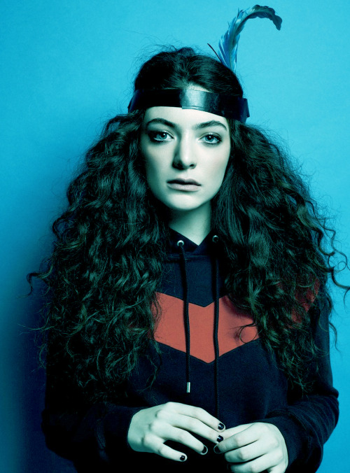 Lorde by Gregory Harris for Teen Vogue its-erva-venenosa.tumblr.com/ - légalise!