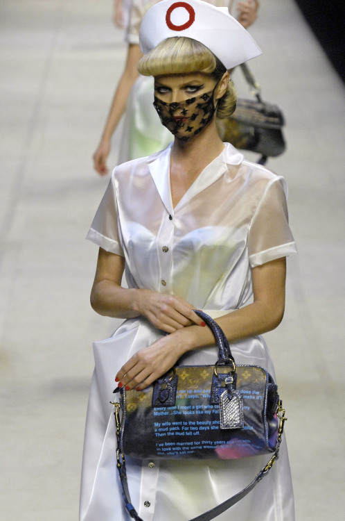 lelaid - Eva Herzigova at Louis Vuitton S/S 2008