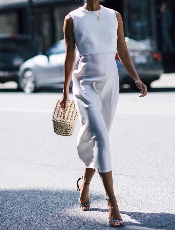 MODERN & CLASSY