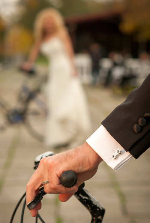 delightfulcycles: wedding bicycle (by drcarmensimon)