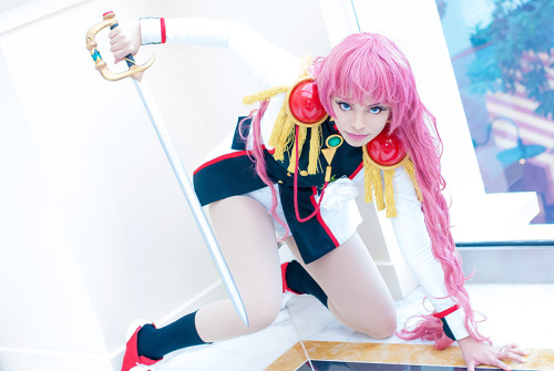 jellystick:glayish:cosplayer: glayishphoto by: technoranmaKatsucon 2014 ~ Revolutionary Girl Utena: 